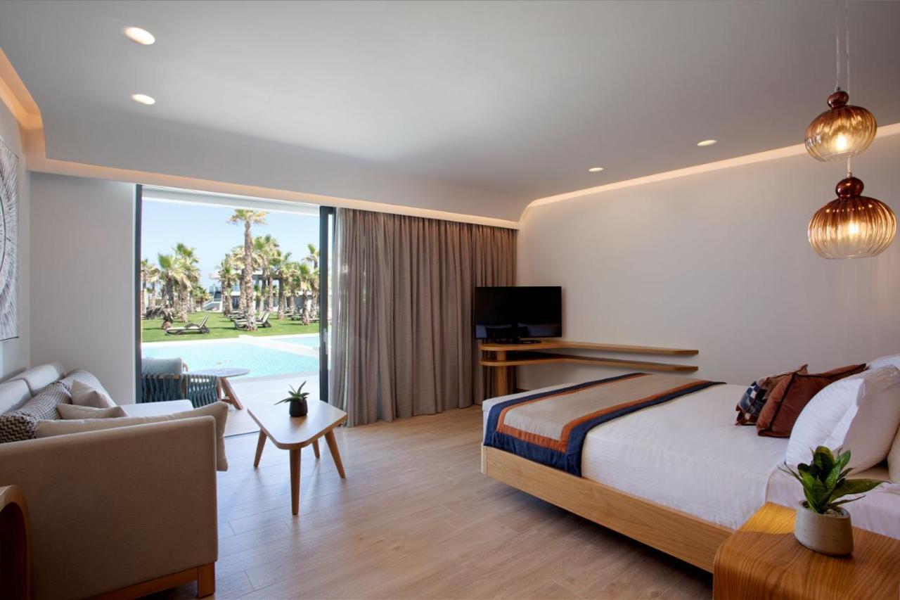 Deluxe Junior Suite direkt am Strand mit eigenem Pool